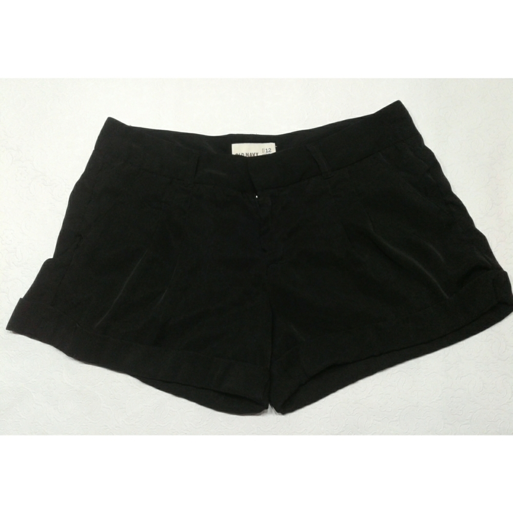 Old Navy 100%Polyester black shorts size 12